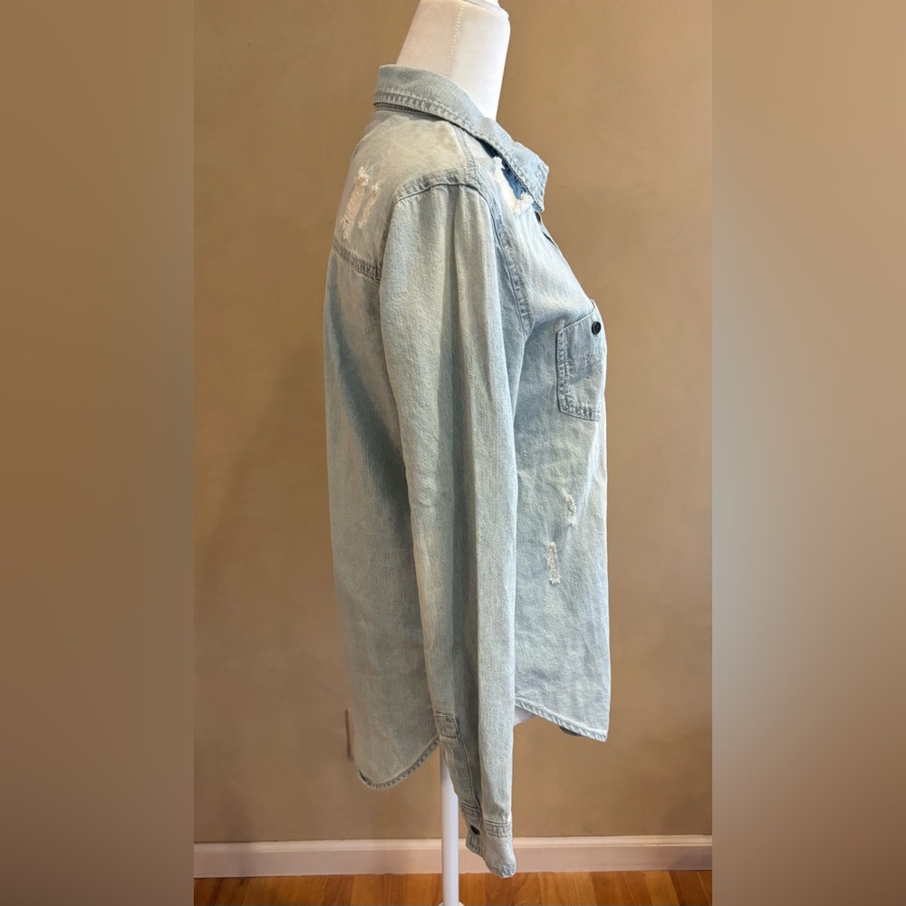 Bullhead Light Blue Distressed Denim lightweight cotton long sleeve shirt small - Picture 4 of 10